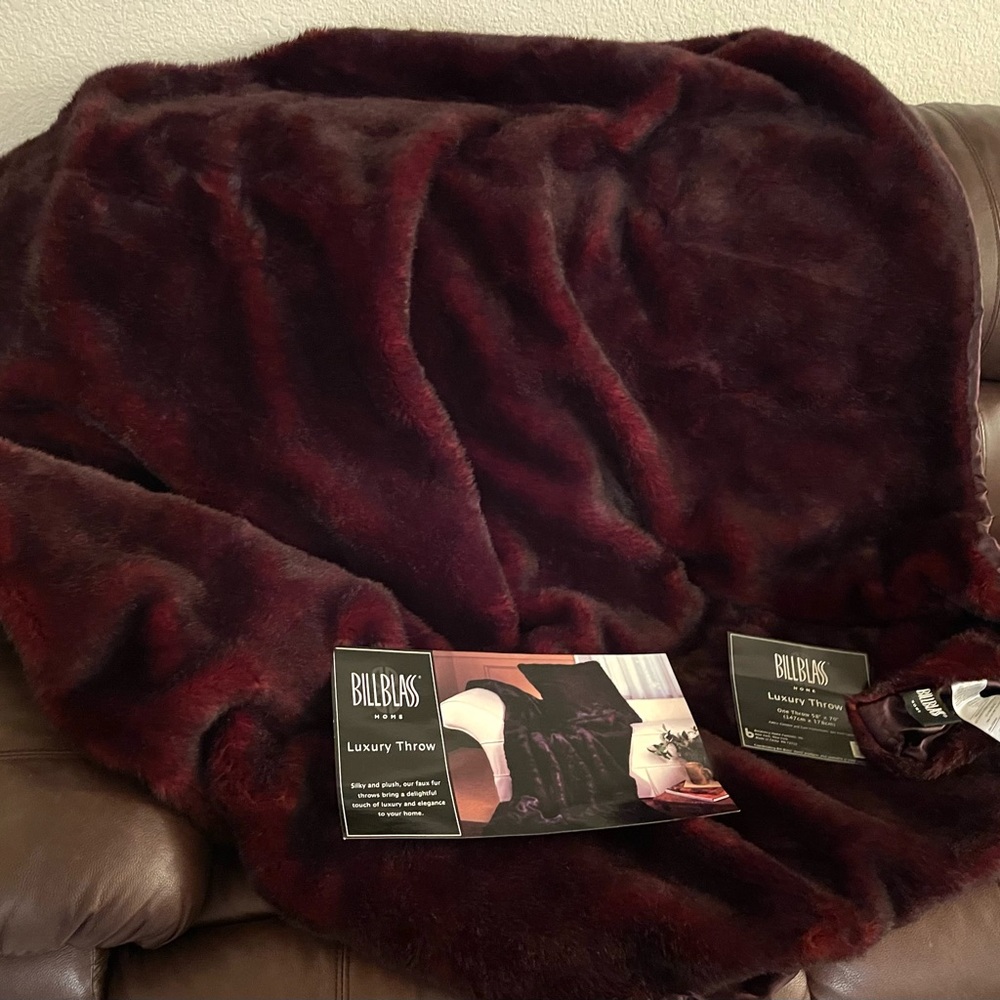 Bill Blasd Luxurious Throw